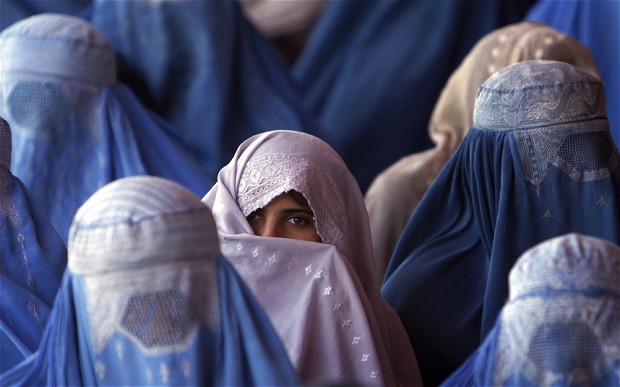 Afganistan da 4 kadın aktivist öldürüldü