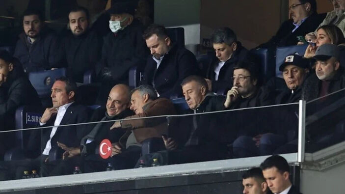 Stadı terk etmediği iddia edilmişti: Trabzonspor Başkanı Ağaoğlu ndan açıklama geldi