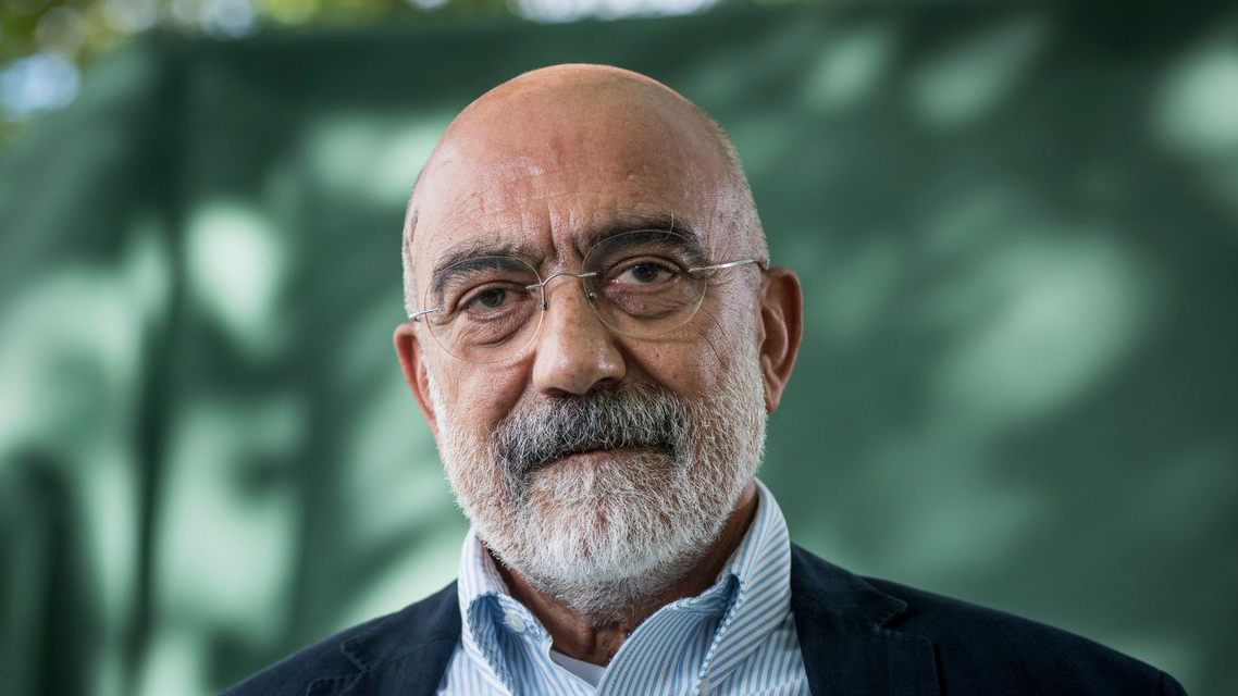 Ahmet Altan tahliye edildi