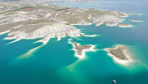 Adıyaman ın  Maldivleri  dikkat çekiyor