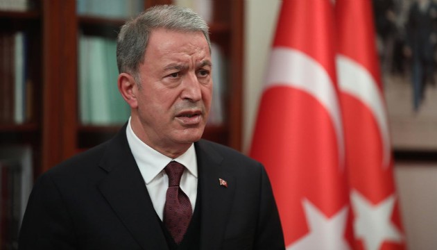 Bakan Akar'dan kritik görüşme!