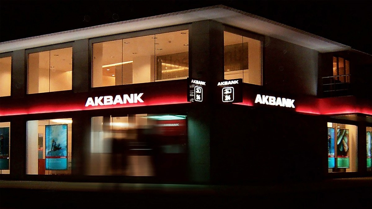 Akbank 2023 yılında 66 milyar 496 milyon TL konsolide net kar elde etti