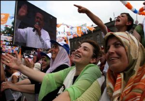 Kömür, Makarna Yetmedi…