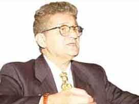 ESKİ BAKAN YILDIRIM AKTUNA VEFAT ETTİ
