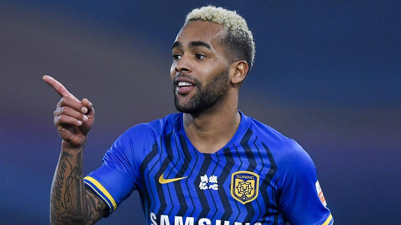 Alex Teixeira açıkladı! Hangi takıma transfer olacak?