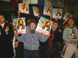 ALEVİ DEDESİNDEN ŞOK ÇIKIŞ:  BAZI ALEVİ DERNEKLERİ SİYONİZMİN UŞAĞI! 