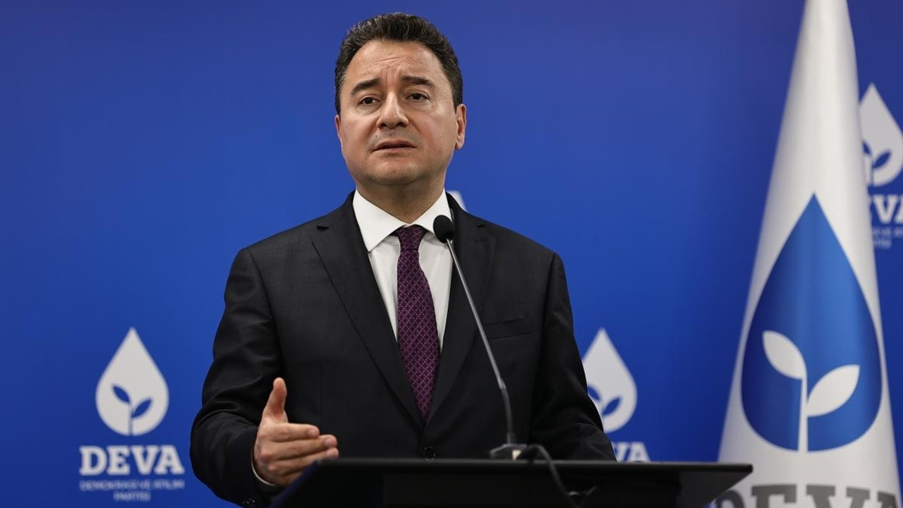 Ali Babacan ın acı günü