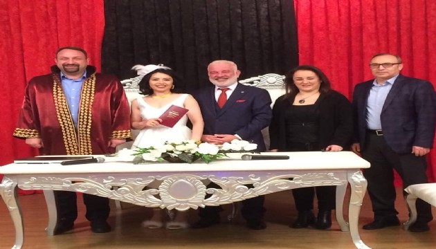 Ali Tezel dünyaevine girdi
