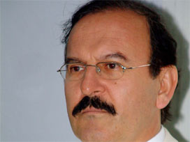 GÜRTUNA, VİZE UYGULAMASINA KARŞI ÇIKTI