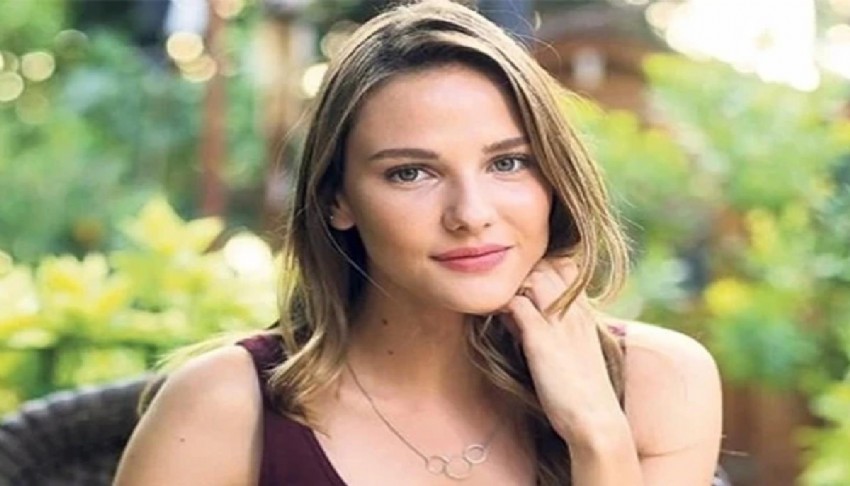 Alina Boz'dan heyecanlandıran pozlar!