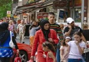 Prime-time’da Irkçılık Yaptılar!