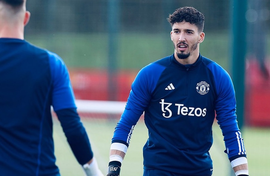 Manchester United dan Altay Bayındır a kötü haber!