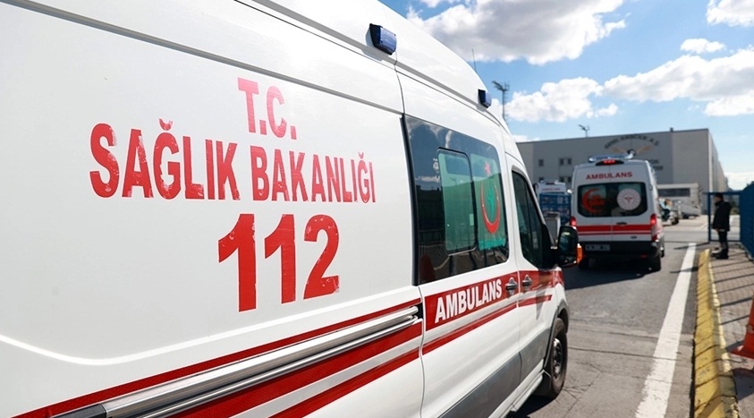 Bakan Koca paylaştı: Ambulansa yol vermeyen düğün konvoyuna para cezası