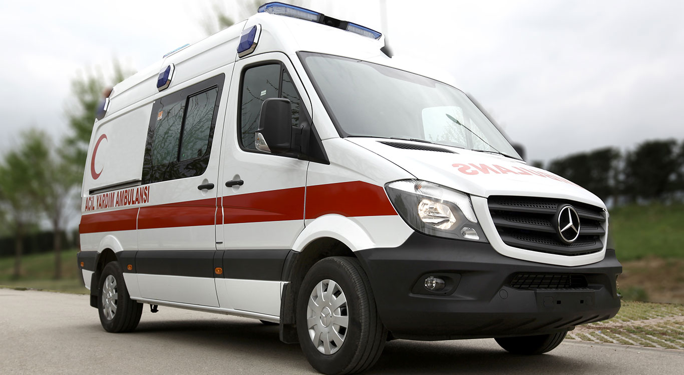 Binlerce ambulans çalışanı grevde!