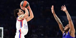 Anadolu Efes ten kritik galibiyet