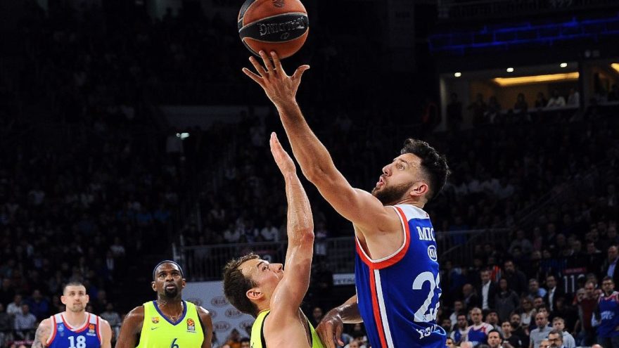 Anadolu Efes sonunu getiremedi