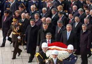 Devlet  Erkanı Anıtkabir deydi