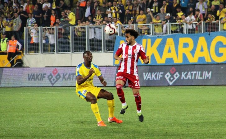 Ankaragücü ligde kaldı