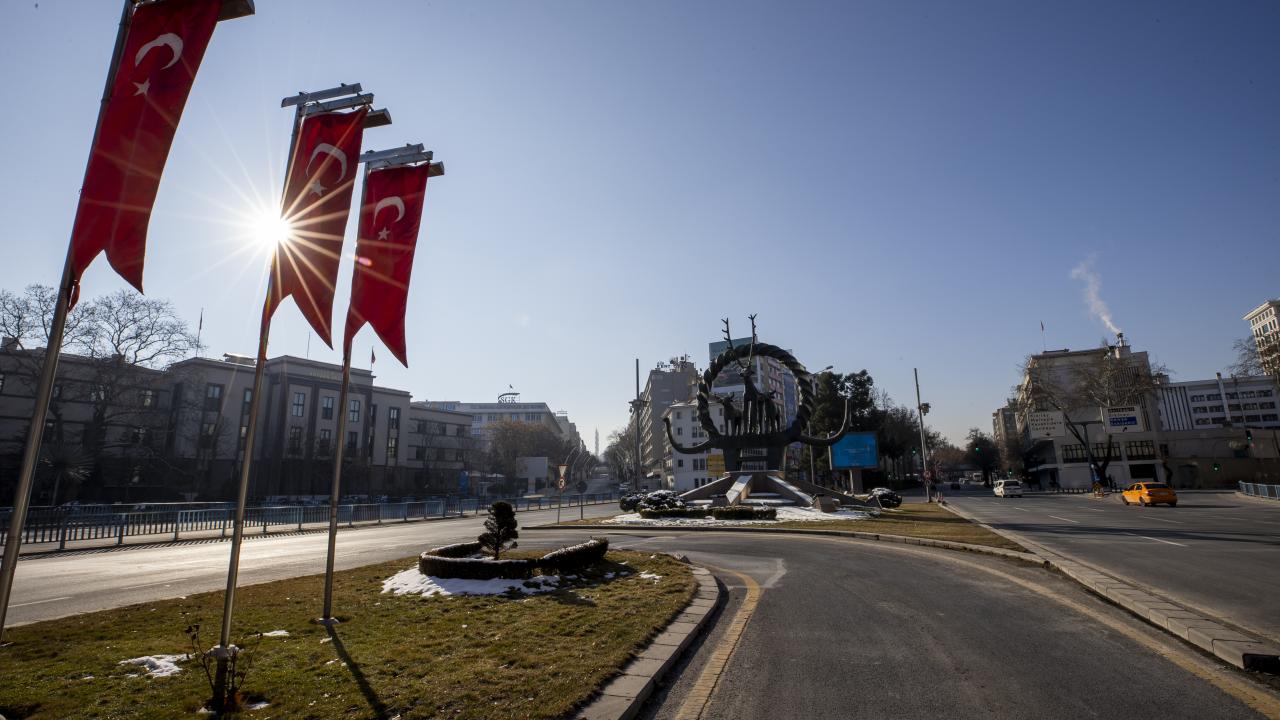 Ankara da yarın bazı yollar kapalı olacak