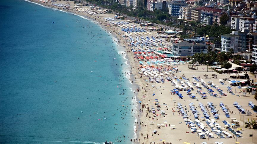 Antalya ya turist akını