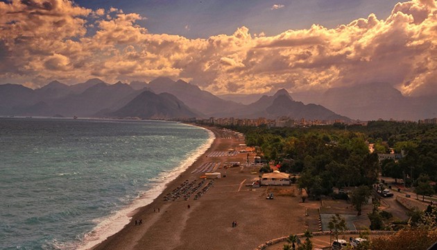 Antalya'da 83 yılın sıcaklık rekoru!