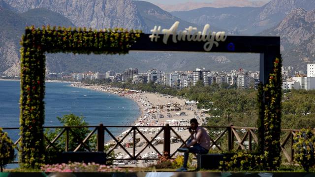 Antalya ocakta 219 bin yabancı turisti ağırladı