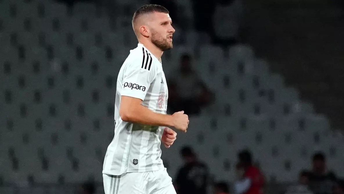 Ante Rebic e Rıza Çalımbay dokunuşu!