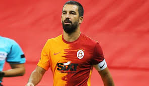 Galatasaray da Arda Turan şoku