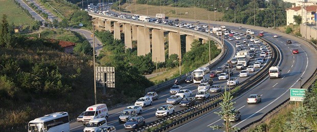 Trafiğe kayıtlı araç sayısı arttı