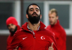 Arda Turan bakın hocasını kaçıncı sıraya yazdı!