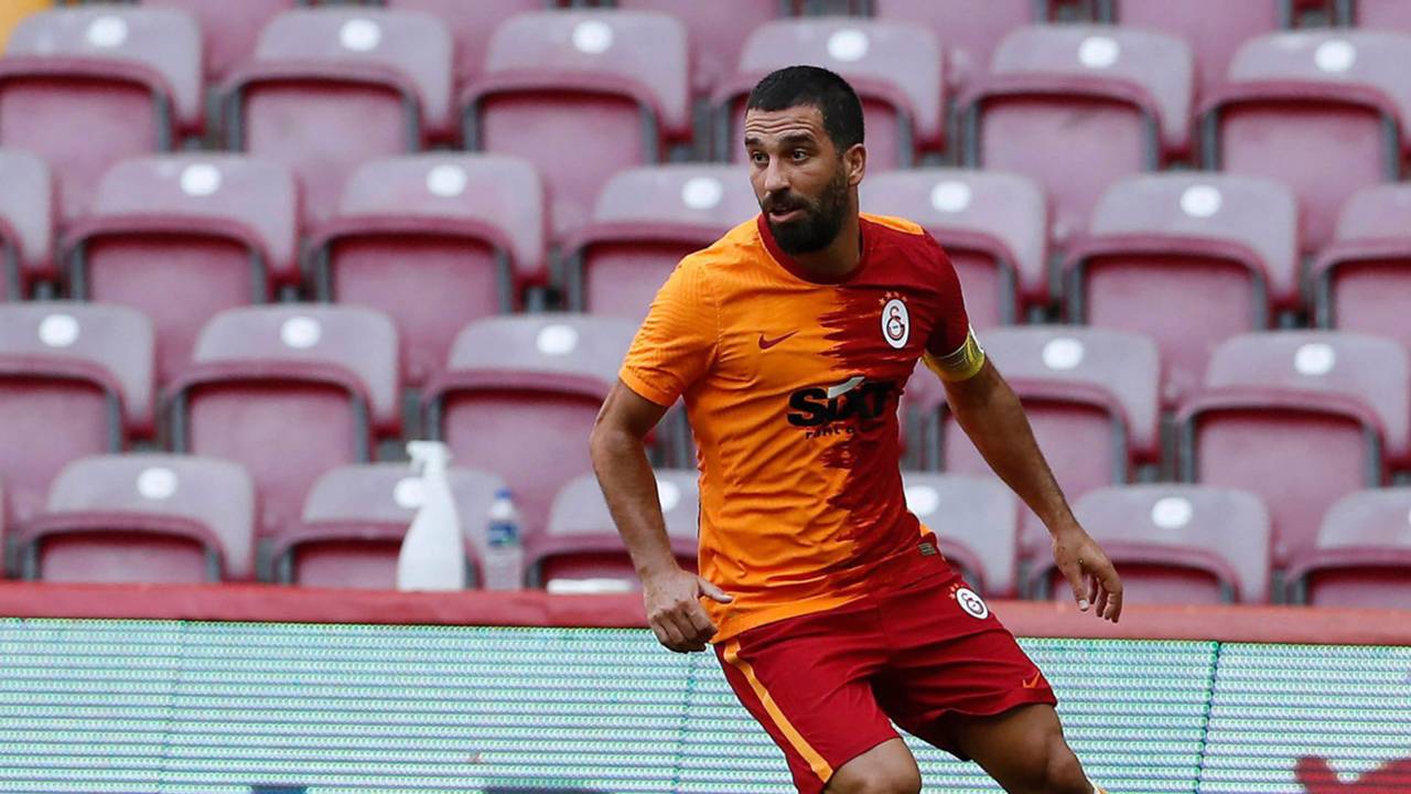 Galatasaray da Arda Turan kararı