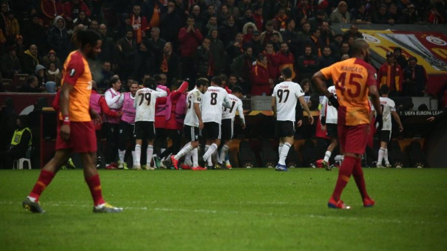 Galatasaray a soğuk duş!