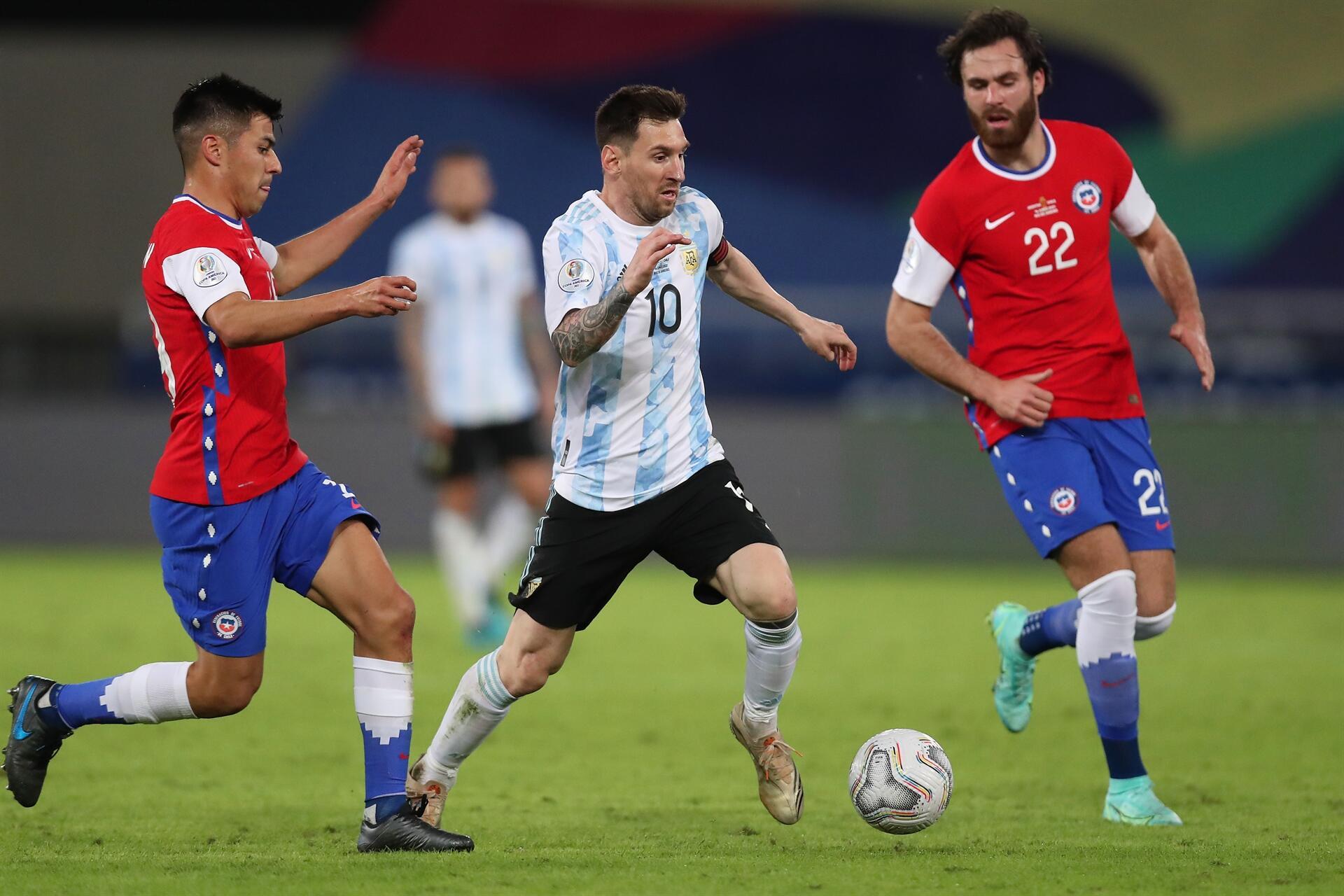 Messi Arjantin e yetmedi