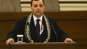 Anayasa Mahkemesi nin yeni başkanı Zühtü Arslan oldu