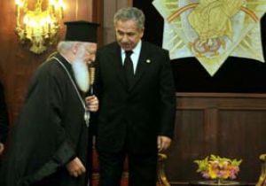Arınç ın ziyaretine Yunanistan dan alkış