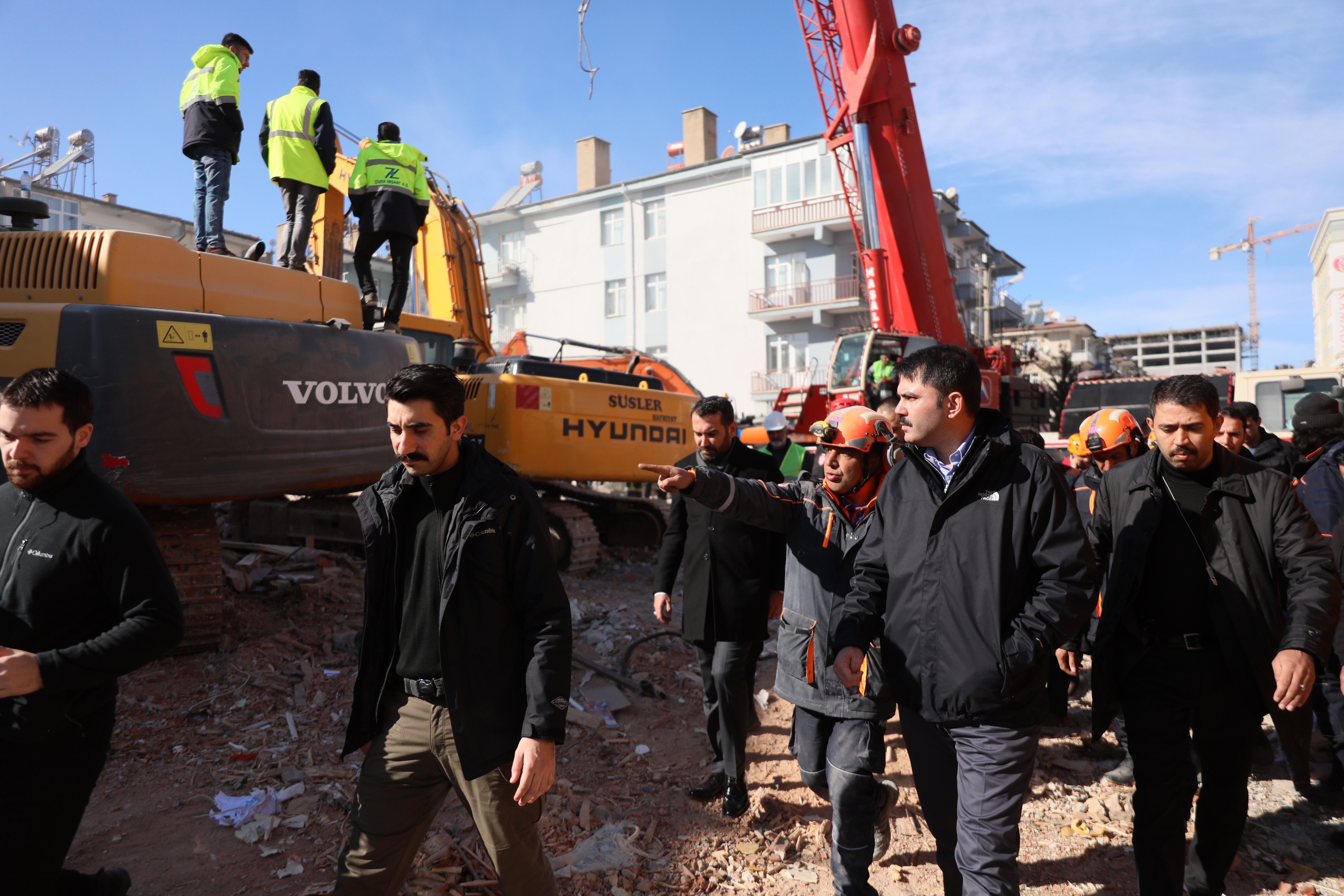Bakan Kurum dan Elazığ a hemşehrilik teşekkürü