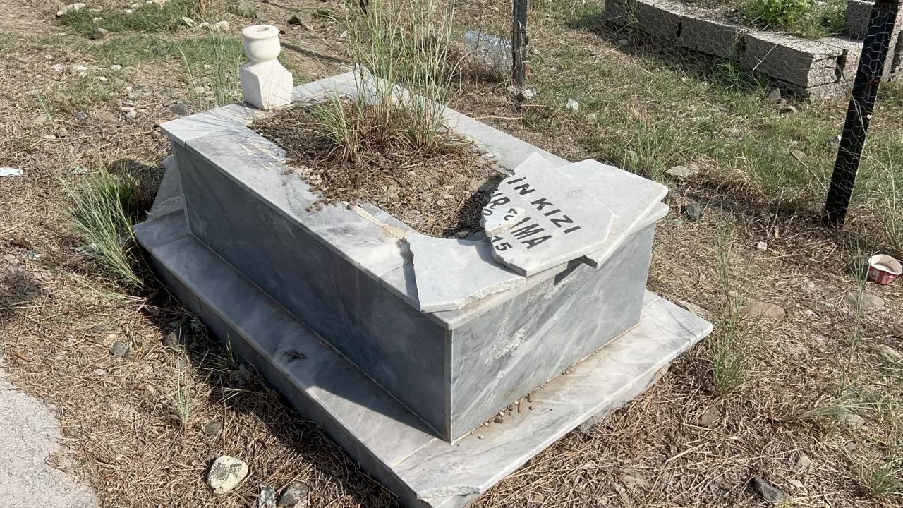 Hatay da mezarlara kimin zarar verdiği ortaya çıktı