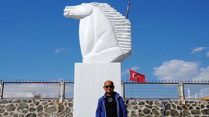 Rüzgar Atı Türkler Çinli heykeltıraşa ilham vermiş