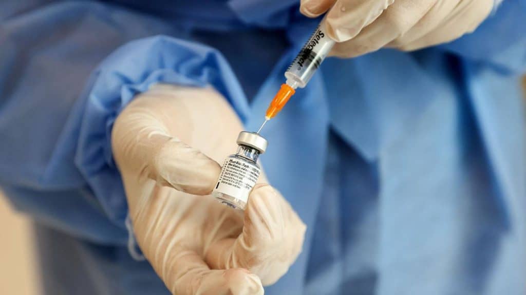 3 üncü doz kritik: Aşıdan kaçan varyant!