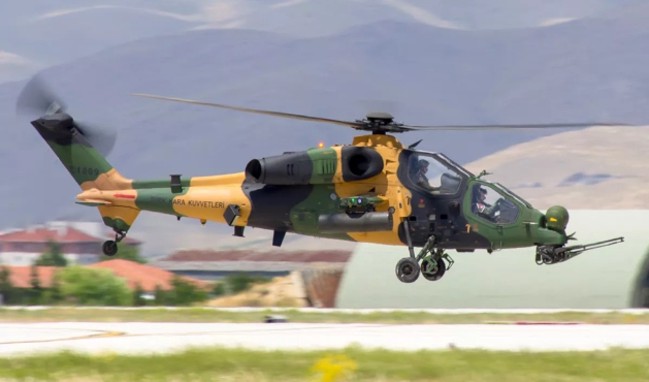 3 Atak helikopteri teslim edildi