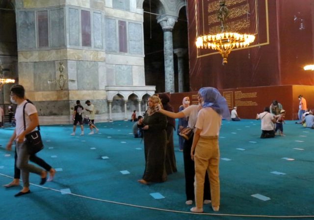 Ayasofya nın cami olması bazı kuralları da beraberinde getirdi