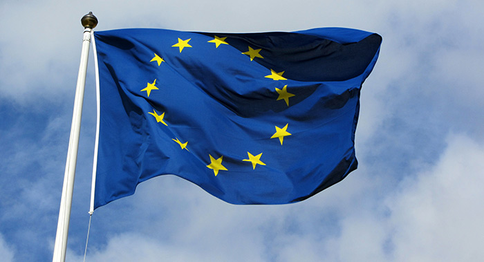 AB  askeri Schengen bölgesi  kurmak istiyor