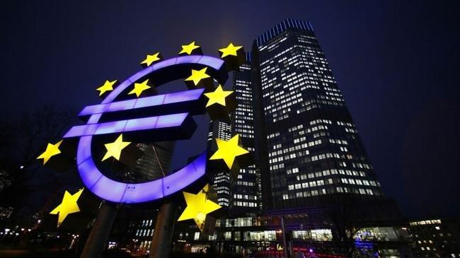 Avrupa Merkez Bankası üç temel politika faizini 50 baz puan artırdı