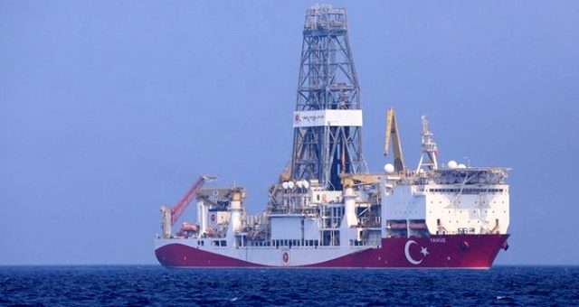Türkiye den petrol ve doğalgaz atağı