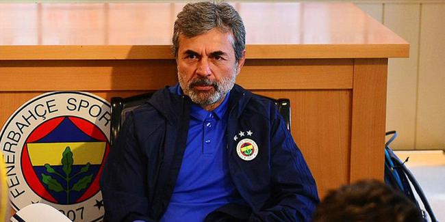 Aykut hoca oyuncuyu sildi