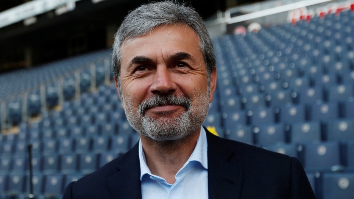Fenerbahçe de Aykut Kocaman sesleri... Taraftarlar bu haberle uyandı!