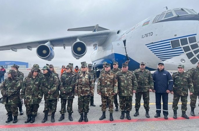 Azerbaycan, Türkiye ye sahra hastanesi gönderdi