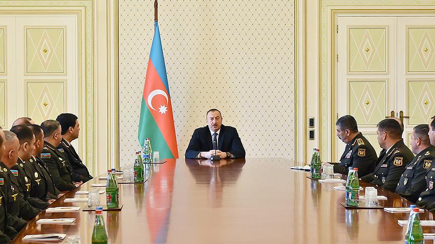 Azerbaycan modern silahlar alıyor