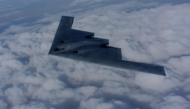 ABD nin gizli bombardıman uçakları Guam Adası nda iddiası