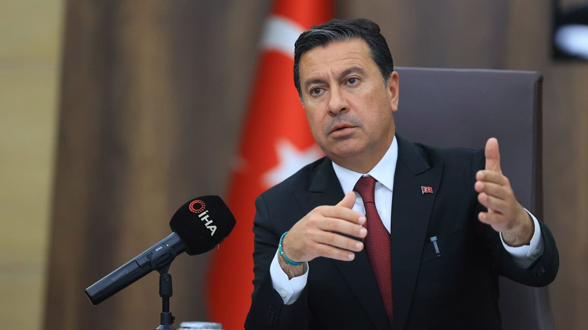 Ahmet Aras ın evine saldırı tehdidi